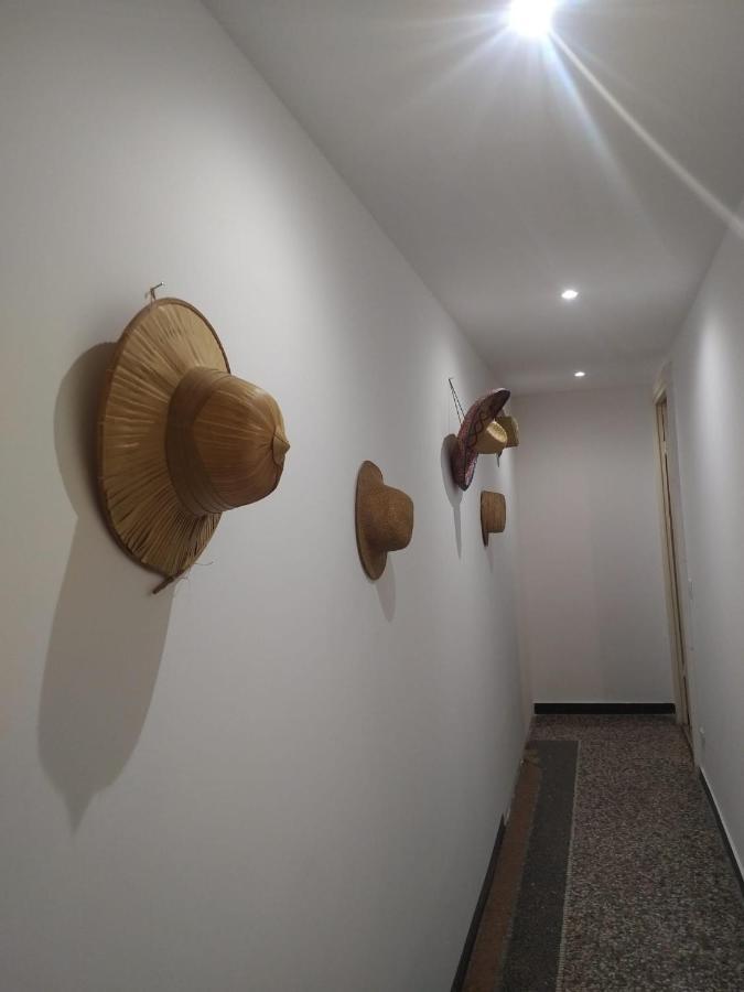 Wow Home - 175 Mq - Posteggio Privato - Davanti Porto Traghetti - Fino A 10 Posti Letto Genoa Bagian luar foto