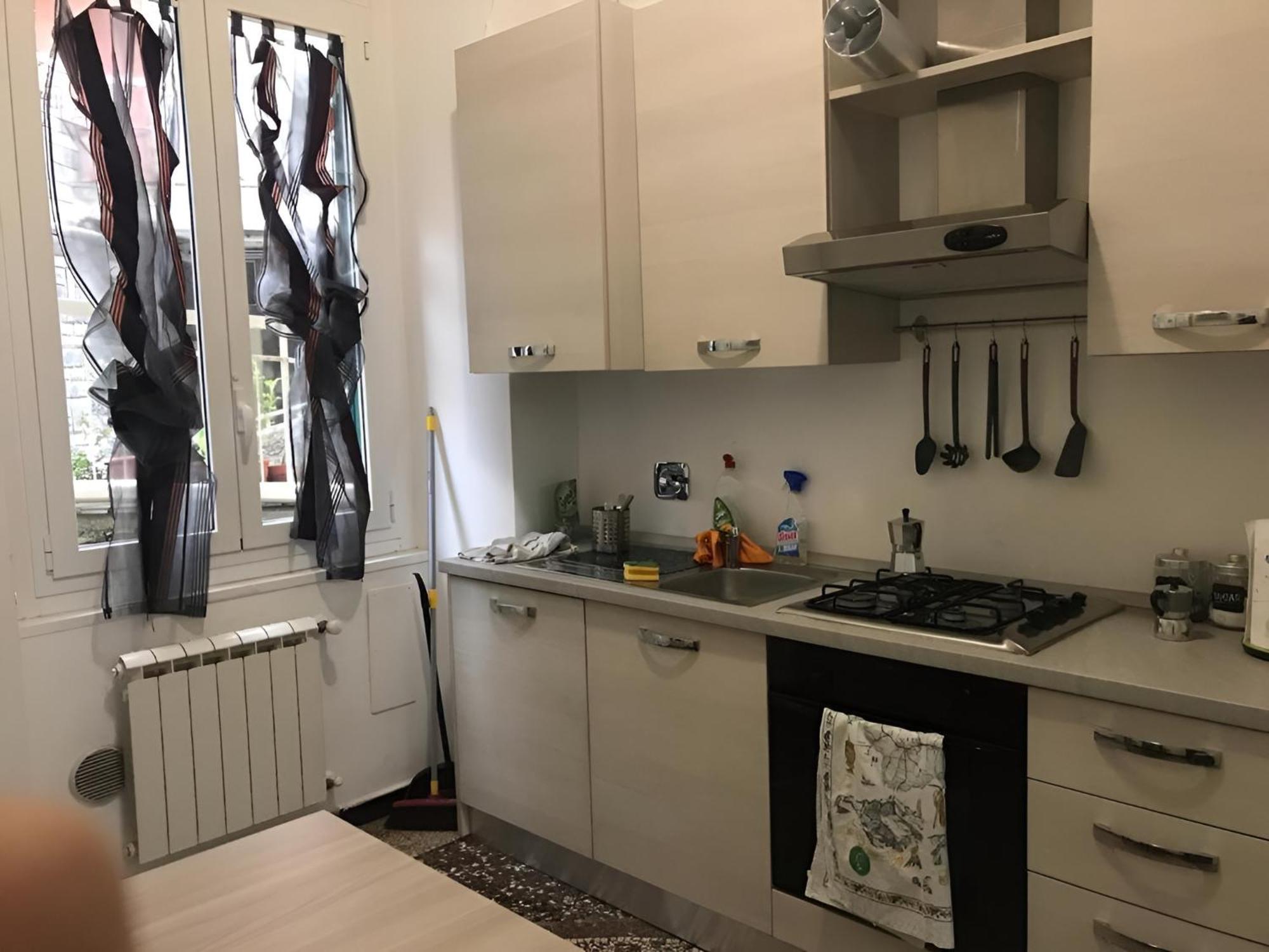 Wow Home - 175 Mq - Posteggio Privato - Davanti Porto Traghetti - Fino A 10 Posti Letto Genoa Bagian luar foto